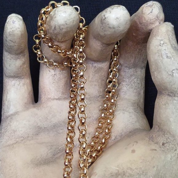 Louis Vuitton Lock & Key #317 w/Pochette Clasp & 24" Gold Chain & Clover Charms - Picture 9 of 16